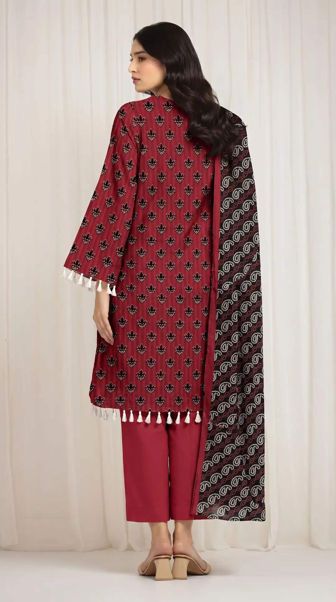 3 pcs women's suit unstitched printed suit